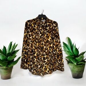 L140 Floral & Ivy Leopard Print Collared Button Down Blouse